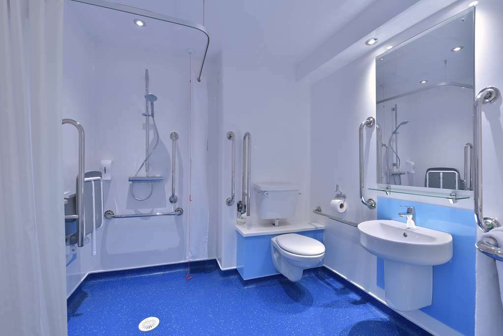 Travelodge Liverpool Central Szoba fotó